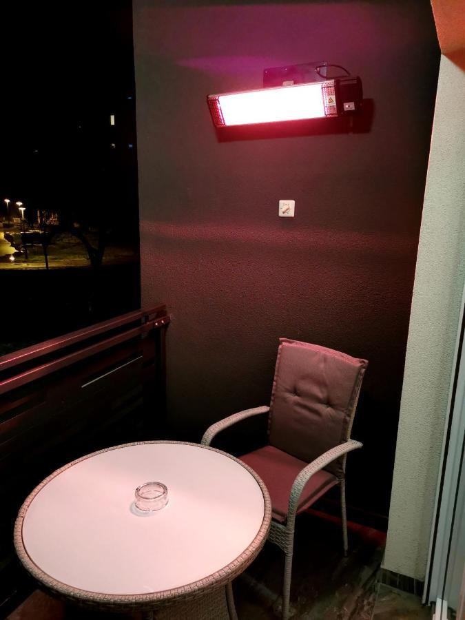 Apartmani Peyton Slavonski Brod Esterno foto