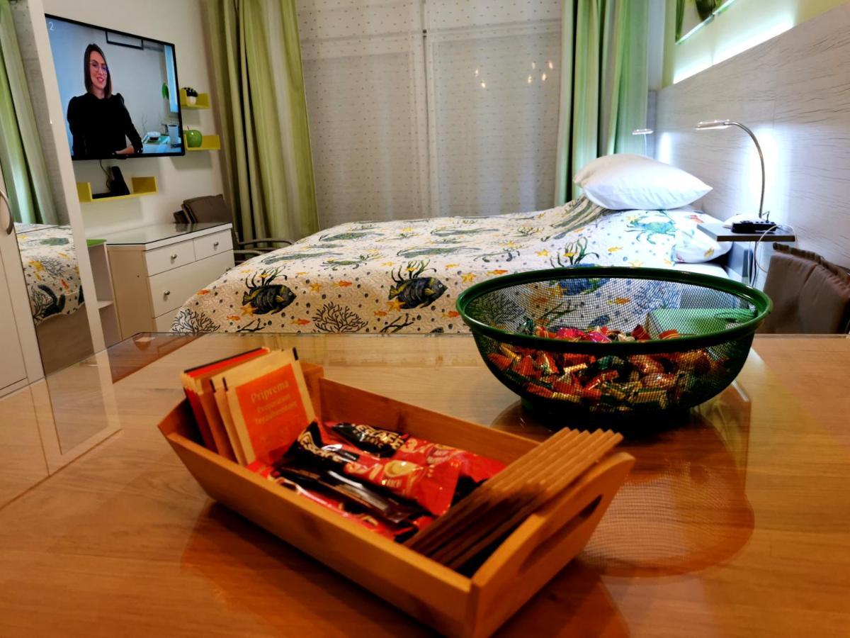 Apartmani Peyton Slavonski Brod Esterno foto