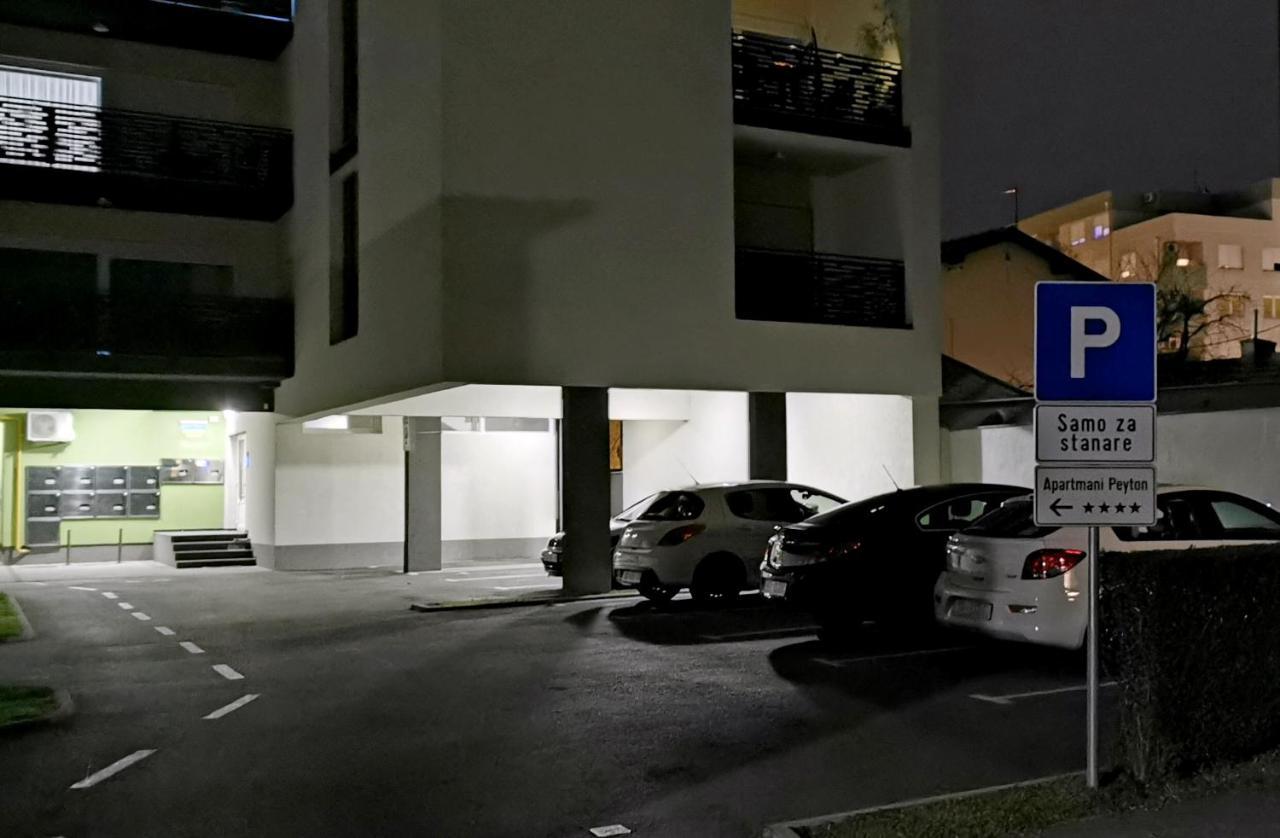 Apartmani Peyton Slavonski Brod Esterno foto